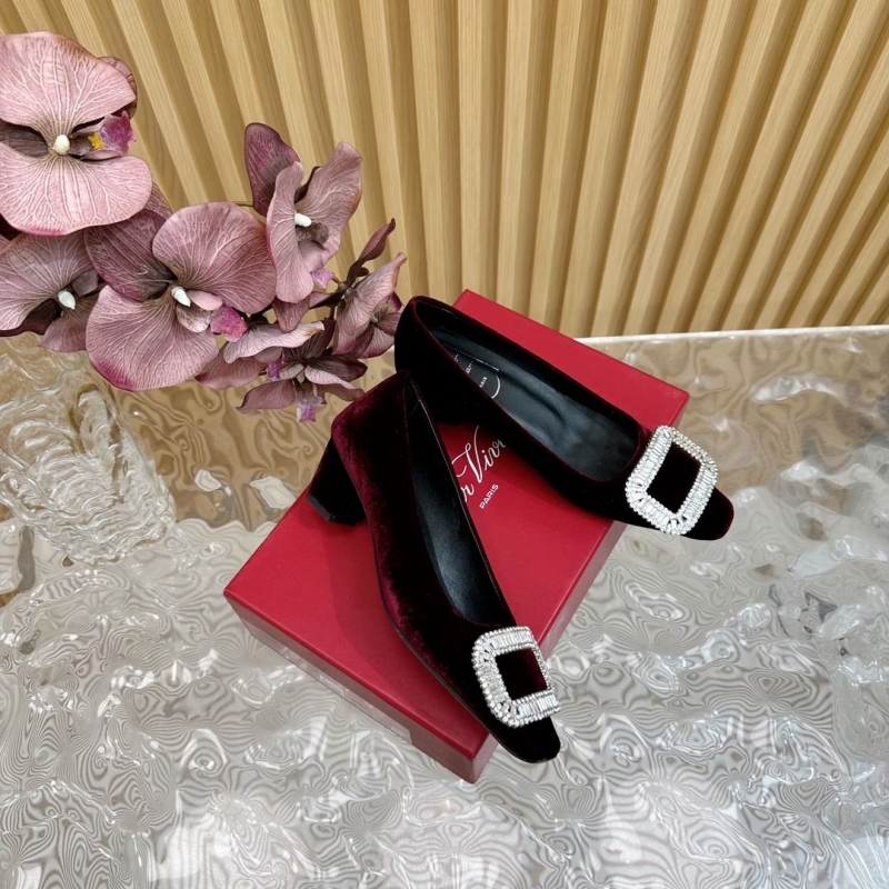 roger u1u1er flat shoes